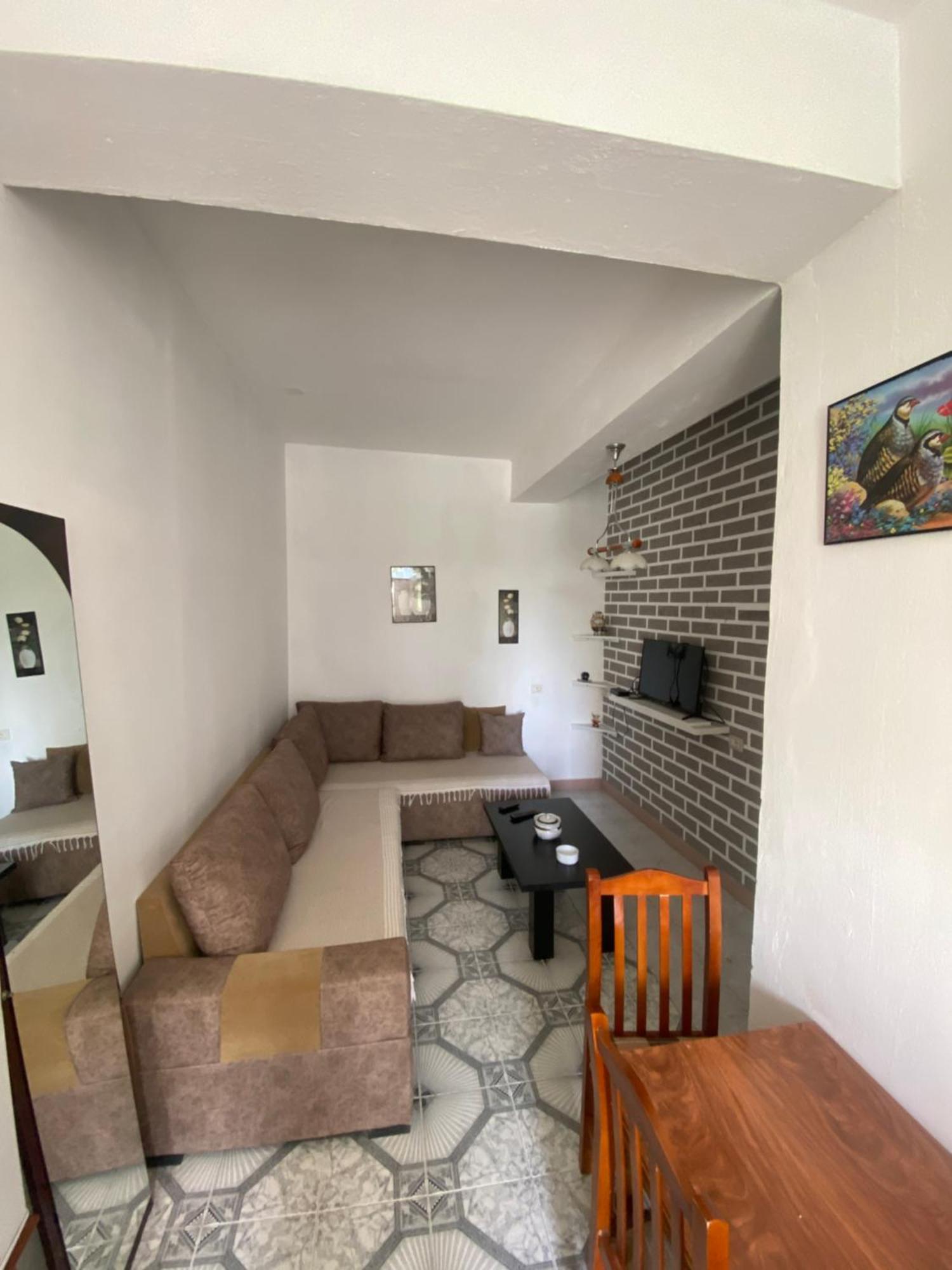 Lovely 2-Bedroom With Greenery View Дуррес Экстерьер фото