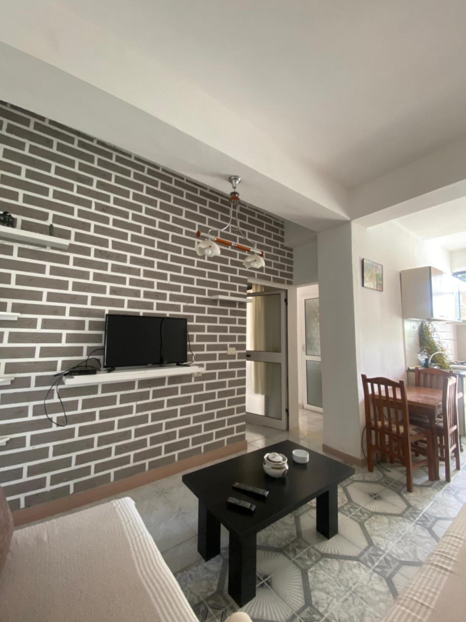 Lovely 2-Bedroom With Greenery View Дуррес Экстерьер фото